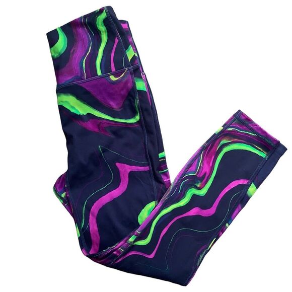 Fabletics Anywhere Motion365® Ultra High Waisted 7/8 Legging Haze Wave color - Picture 7 of 11